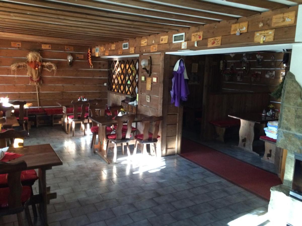 Stará Lesná Penzion Pazicky מראה חיצוני תמונה